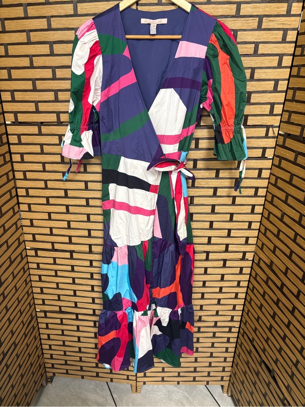 Hutch multi color wrap style midi dress size medium